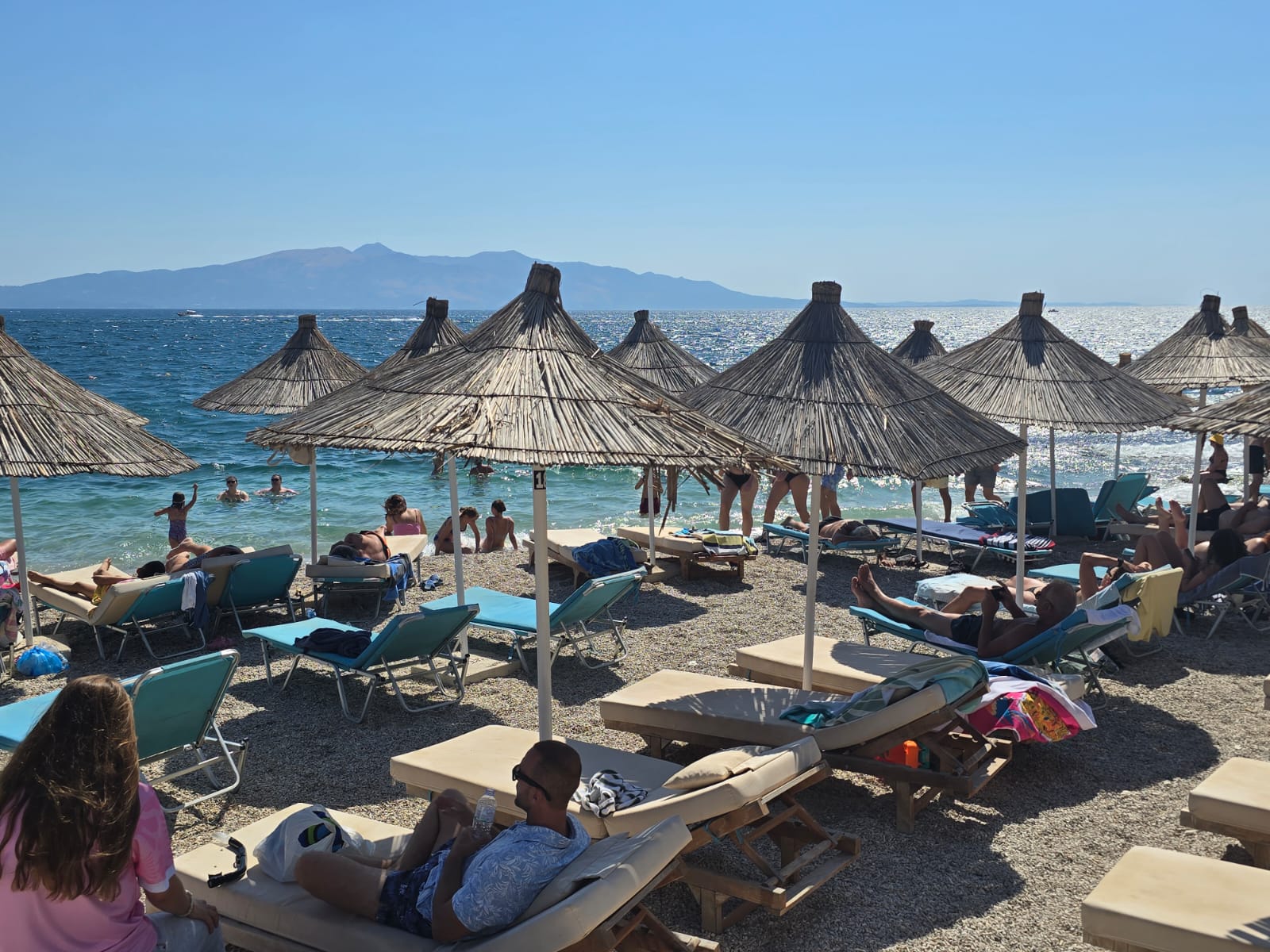 Summer atmosphere at Oceanic Beach